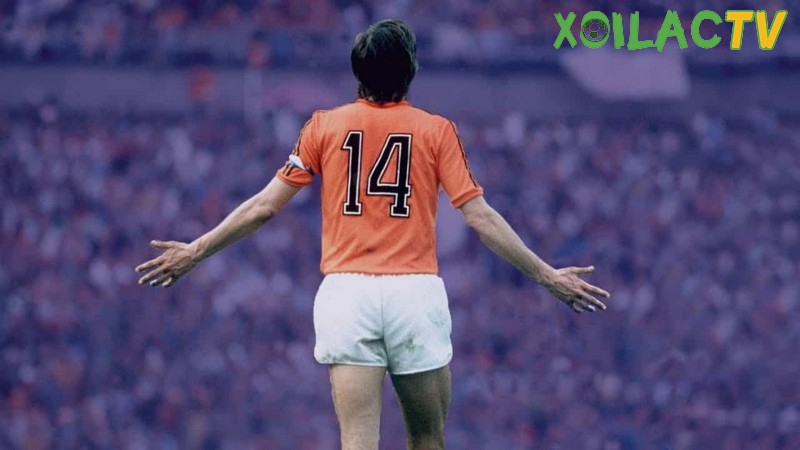 Johan Cruyff là cầu thủ ghi bàn nhiều nhất cho tuyển Hà Lan